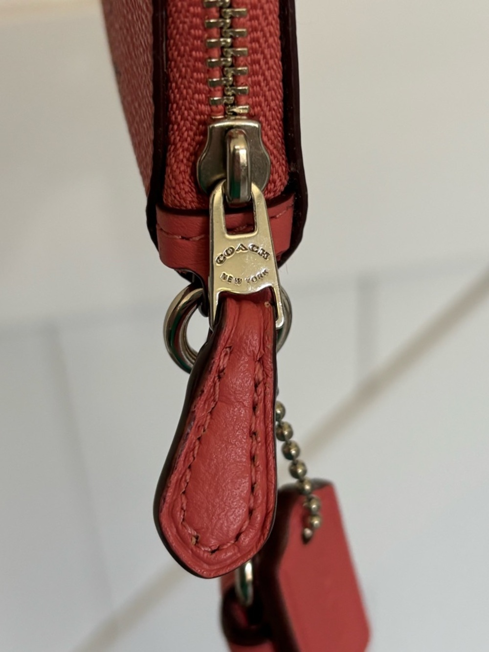 EUC Coach Floral 💐 Leather Wristlet - Picture 9 of 11